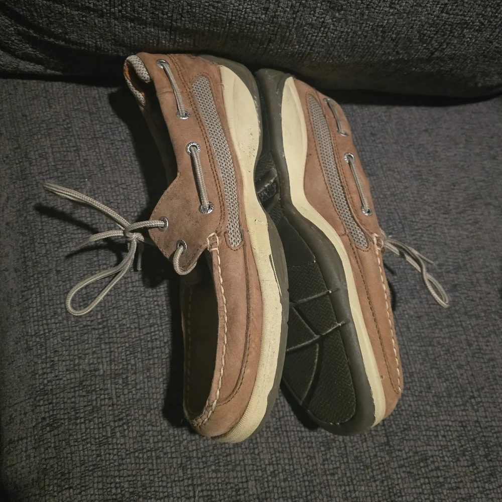 Sperry | Top-Sider Intrepid 2-Eye Boat Shoes Men's 10